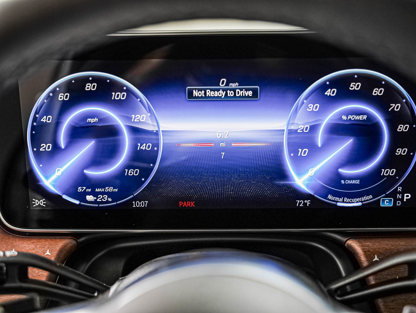 New 2026 Mercedes-Benz EQE 320 4MATIC SUV image 12