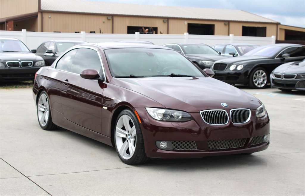 Used 2008 BMW 335i Convertible image 17