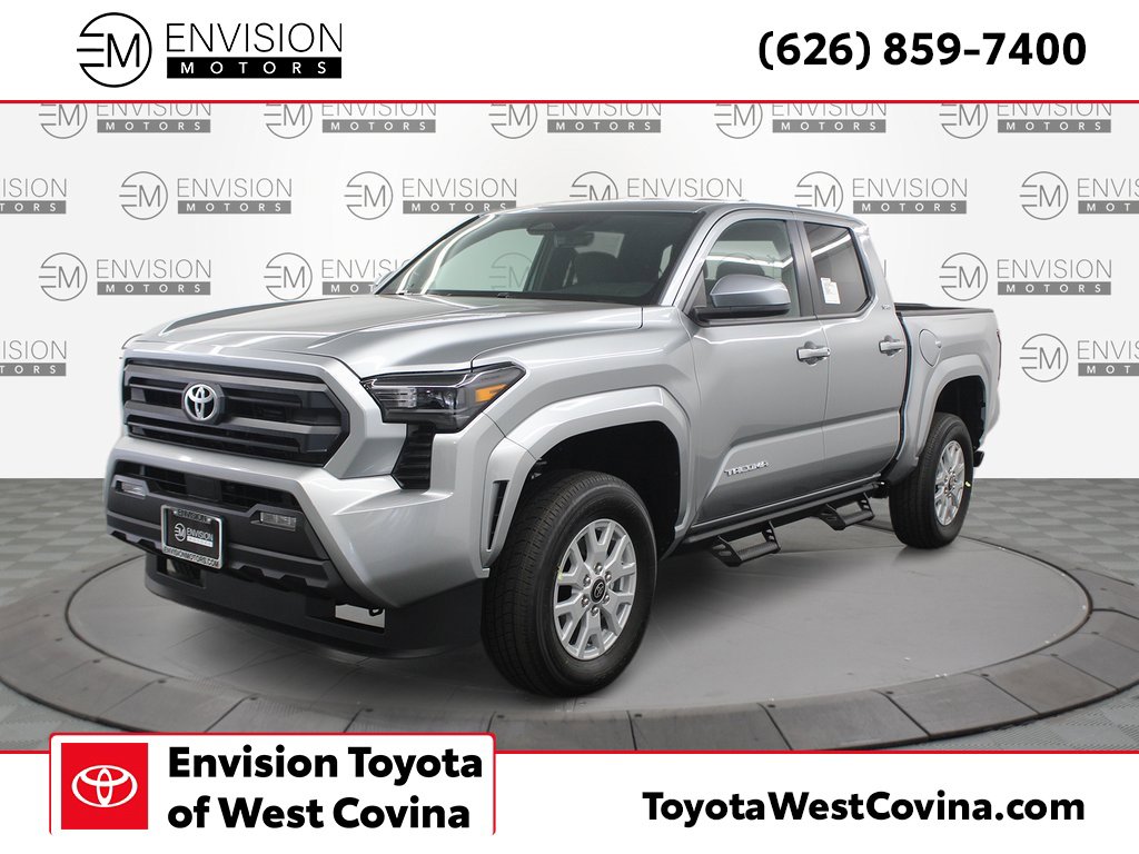 New 2025 Toyota Tacoma SR5