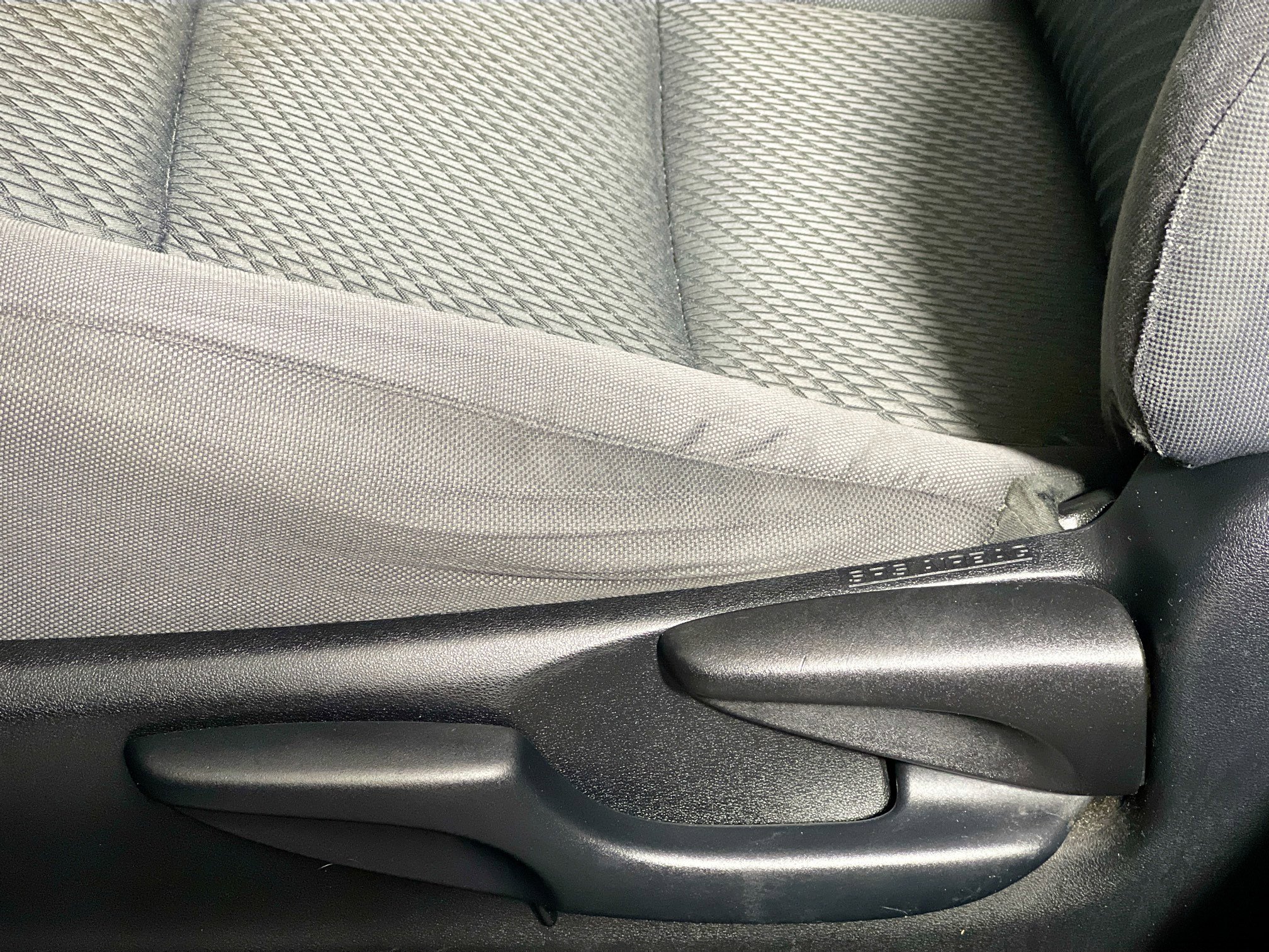 Used 2019 Toyota Highlander LE image 15