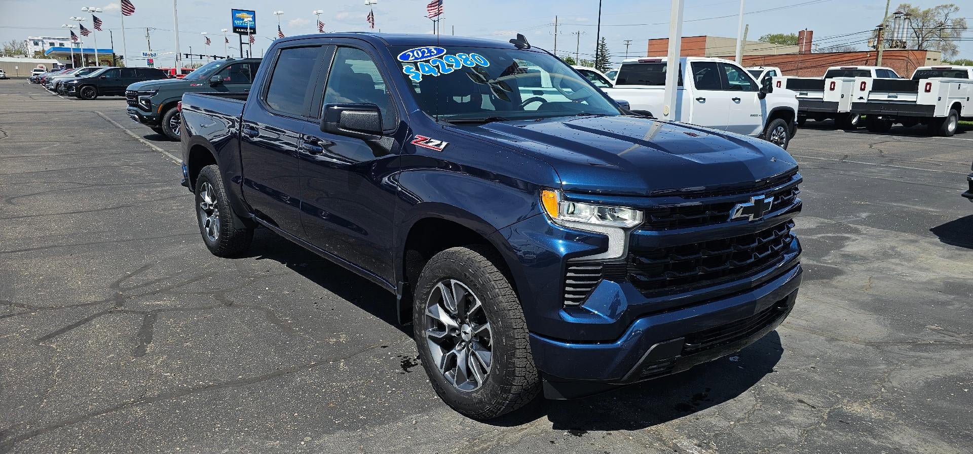 Certified 2023 Chevrolet Silverado 1500 RST AWD/4WD image 1