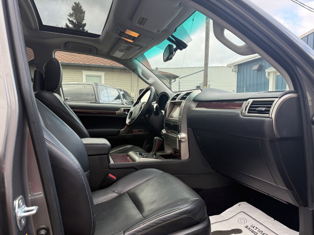Used 2010 Lexus GX 460 Premium AWD/4WD image 17