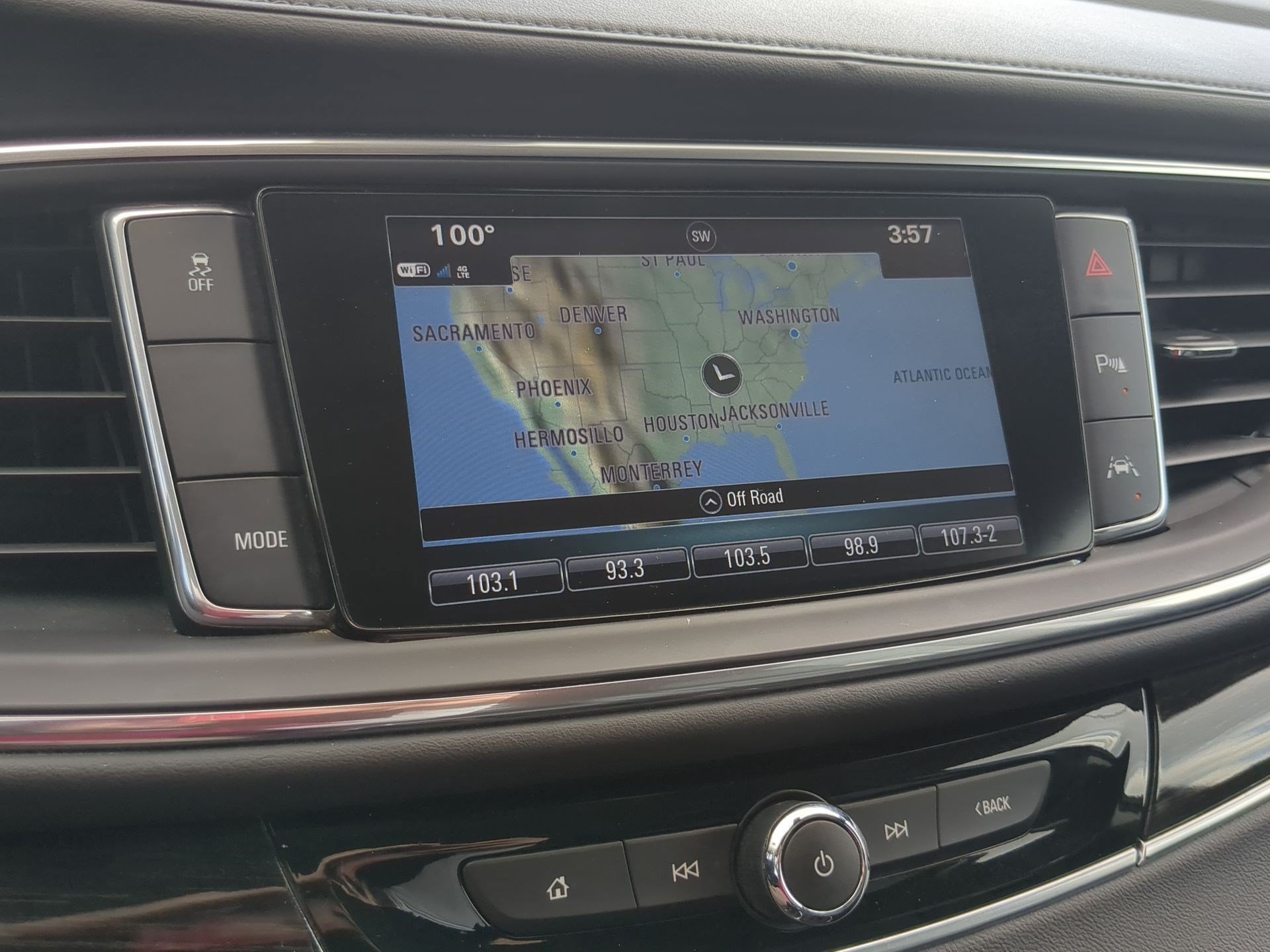 Used 2019 Buick Enclave Avenir w/ Avenir Technology Package FWD image 17