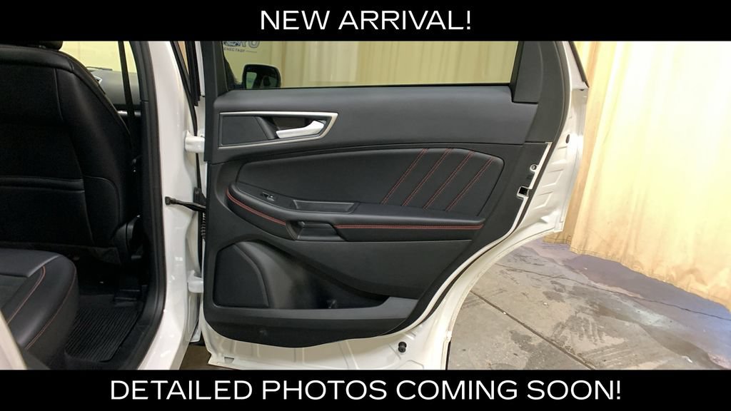 Certified 2024 Ford Edge ST-Line AWD/4WD image 14