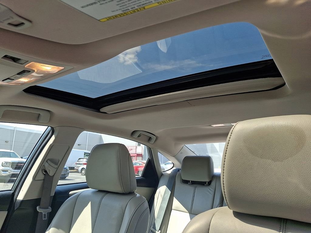 Used 2016 Toyota Avalon XLE Premium FWD image 14