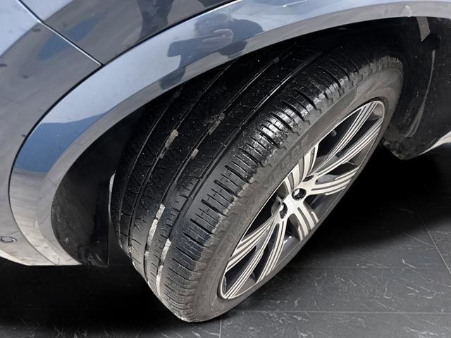 Used 2024 Volvo XC90 B5 Plus image 37