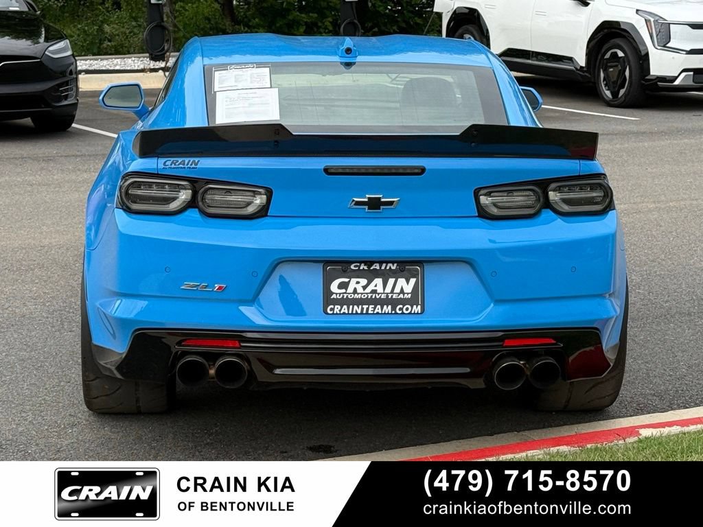 Used 2022 Chevrolet Camaro ZL1 RWD image 6