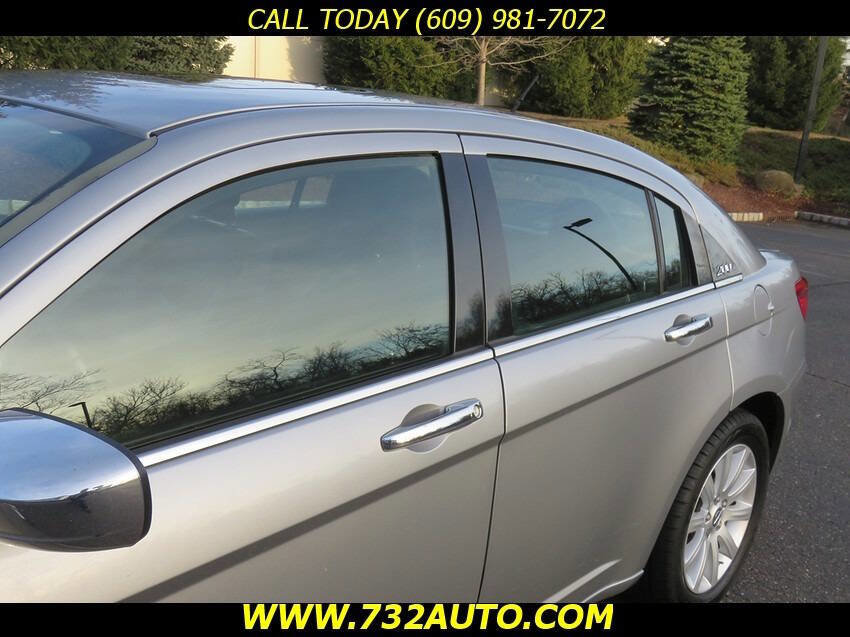 Used 2014 Chrysler 200 Limited w/ Sun/Sound Group FWD image 29