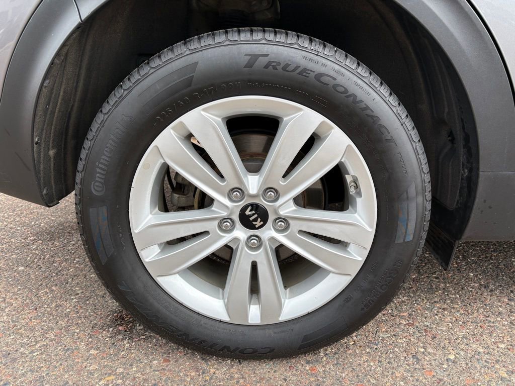 Used 2017 Kia Sportage LX image 11