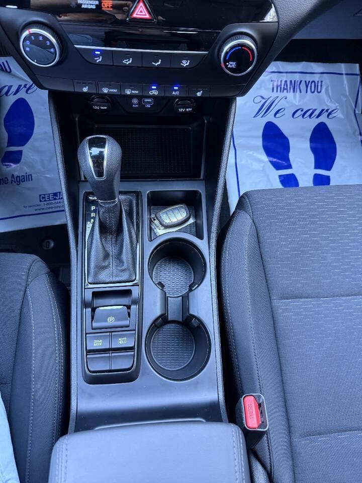 Used 2019 Hyundai Tucson Value FWD image 23