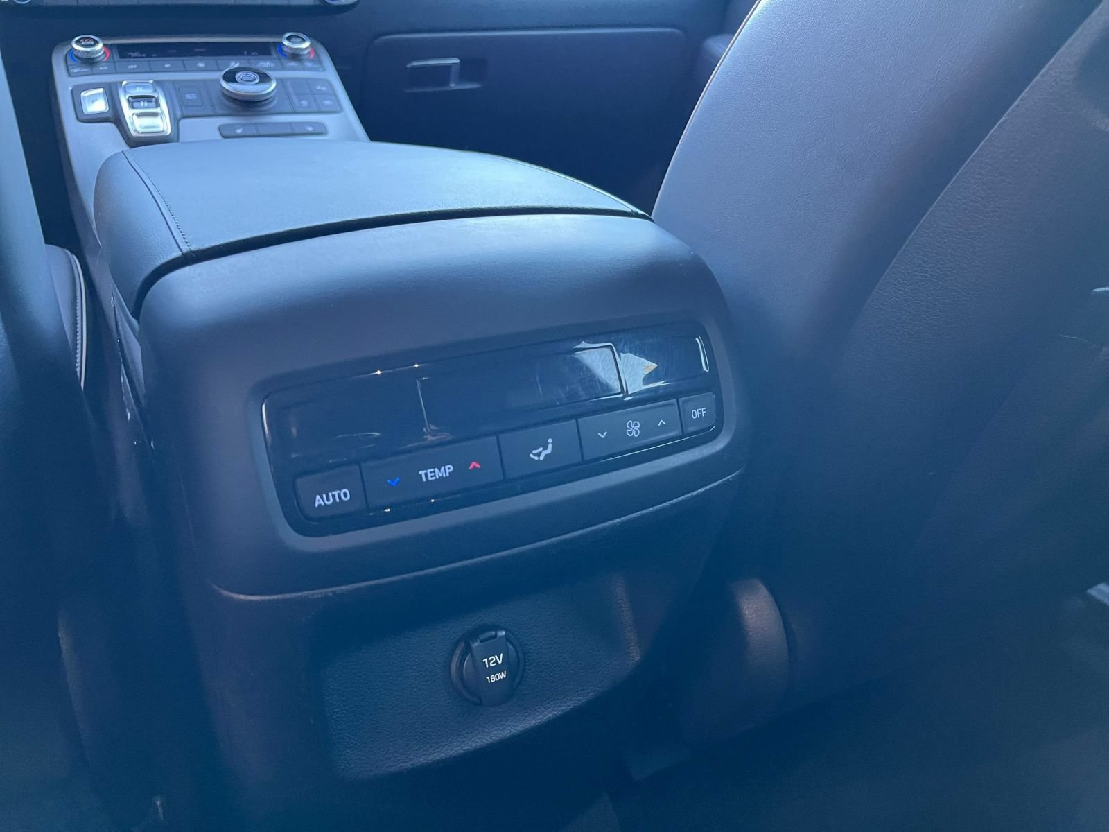 Used 2025 Hyundai Palisade SEL FWD image 28