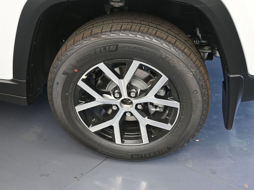 New 2025 Jeep Grand Cherokee Limited w/ Luxury Tech Group II image 10