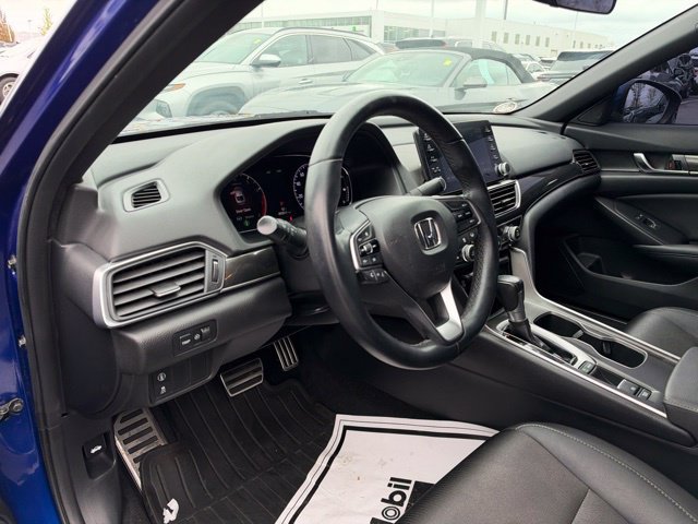 Used 2019 Honda Accord Sport image 9