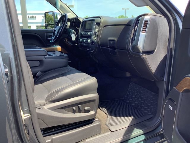 Used 2018 Chevrolet Silverado 2500 LTZ w/ Duramax Plus Package AWD/4WD image 34