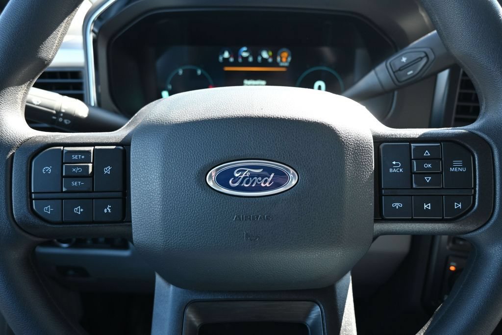 New 2026 Ford F350 XLT w/ XLT Premium Package AWD/4WD image 33