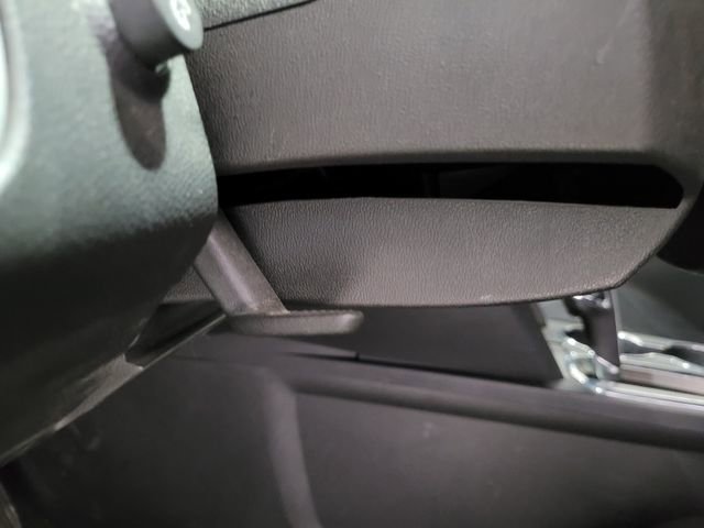 Used 2015 Chevrolet Equinox LT w/ Power Convenience Package image 36