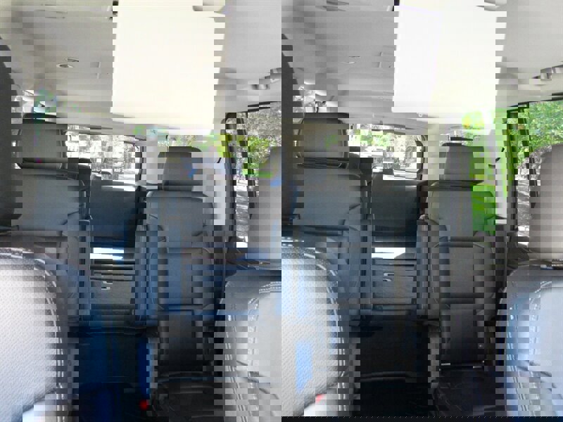 Used 2015 GMC Yukon XL SLT w/ Open Road Package image 15