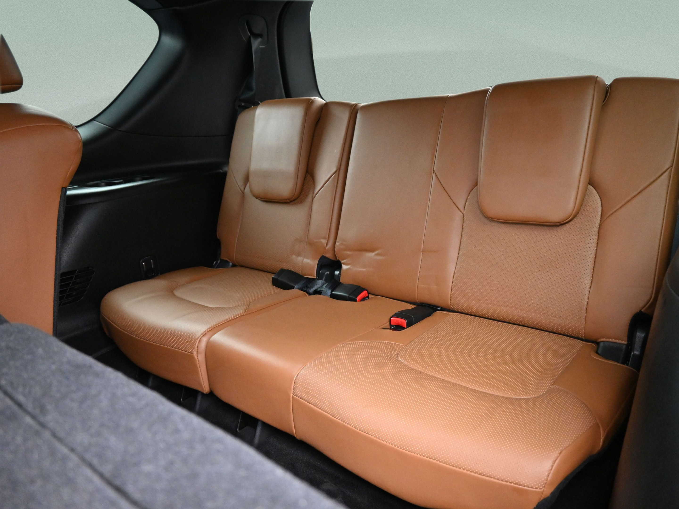 Used 2022 INFINITI QX80 Sensory w/ Cargo Package RWD image 14