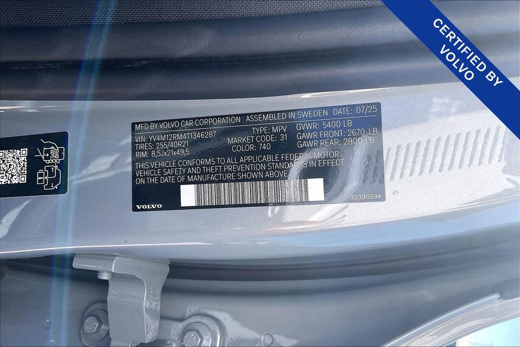 Certified 2026 Volvo XC60 B5 Ultra w/ Climate Package image 43