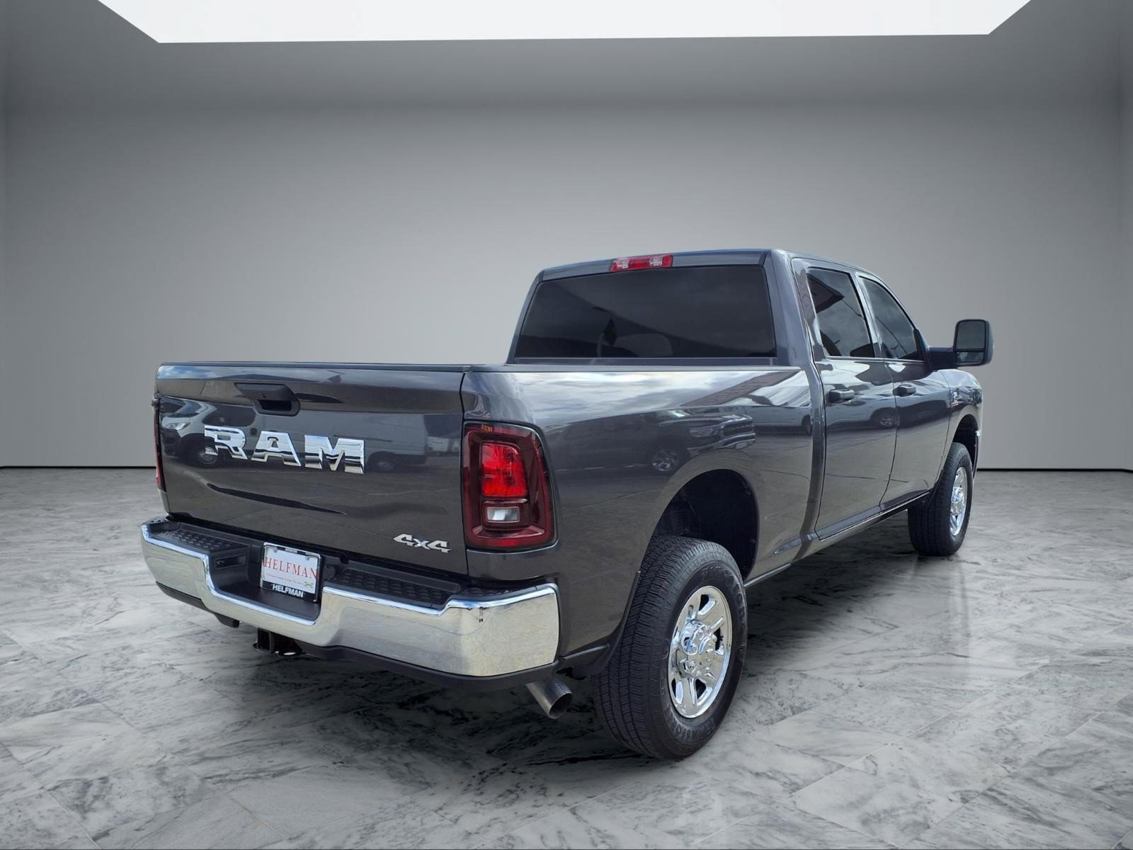 Used 2026 RAM 2500 Tradesman w/ Chrome Appearance Group AWD/4WD image 7