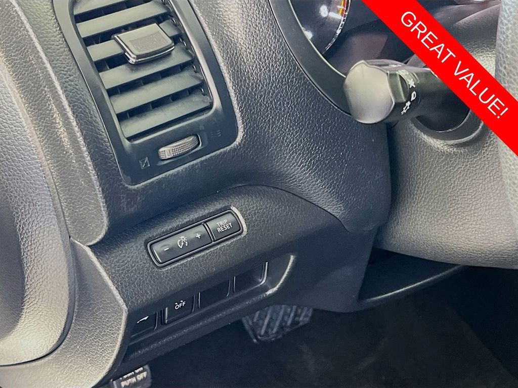 Used 2017 Nissan Altima 2.5 S w/ Power Driver Seat Package FWD image 10