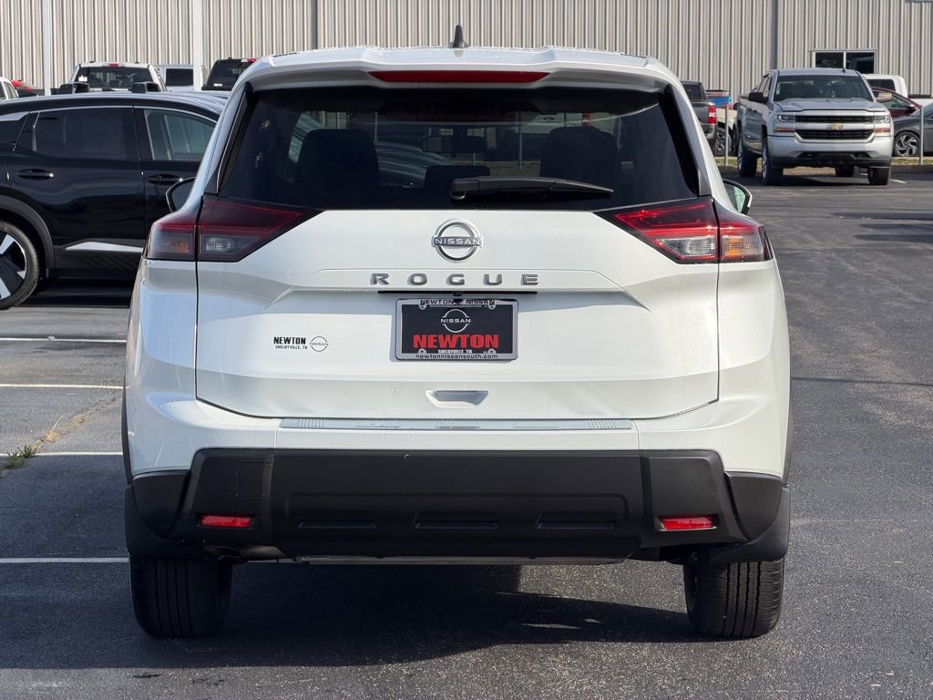 New 2026 Nissan Rogue SV w/ Cold Weather Package FWD image 5