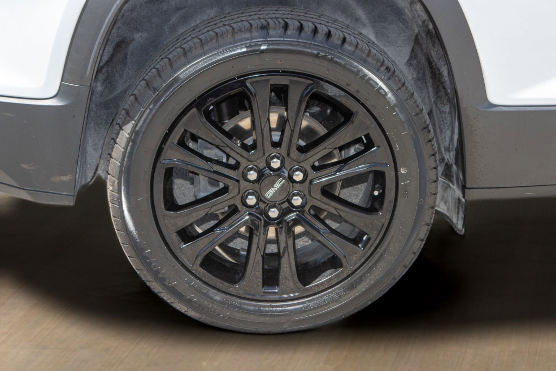 Used 2022 GMC Acadia SLE w/ Driver Convenience Package image 40