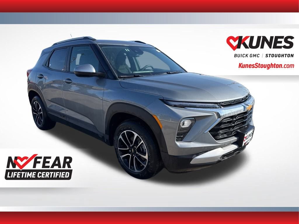 Used 2025 Chevrolet TrailBlazer LT image 4