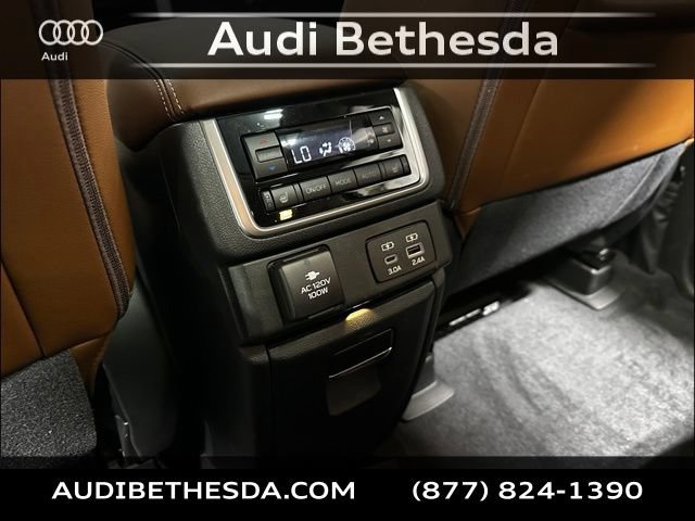 Used 2024 Subaru Ascent Touring AWD/4WD image 26