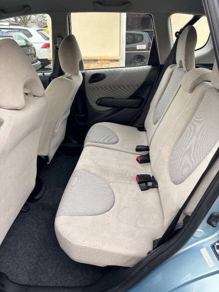 Used 2007 Honda Fit image 11