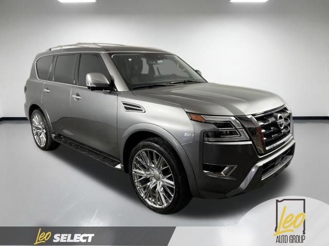 Used 2024 Nissan Armada SL w/ Captain's Chairs Package AWD/4WD image 4