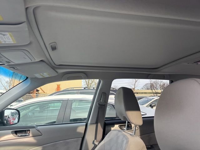 Used 2010 Subaru Forester 2.5X Premium image 5
