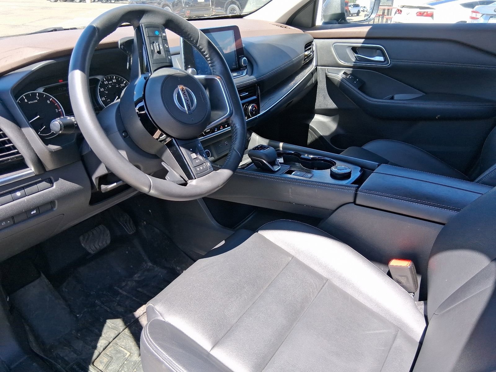 Used 2021 Nissan Rogue SL AWD/4WD image 6