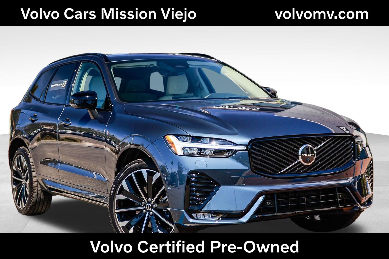 Used 2026 Volvo XC60 B5 Ultra w/ Protection Package Premier image 1