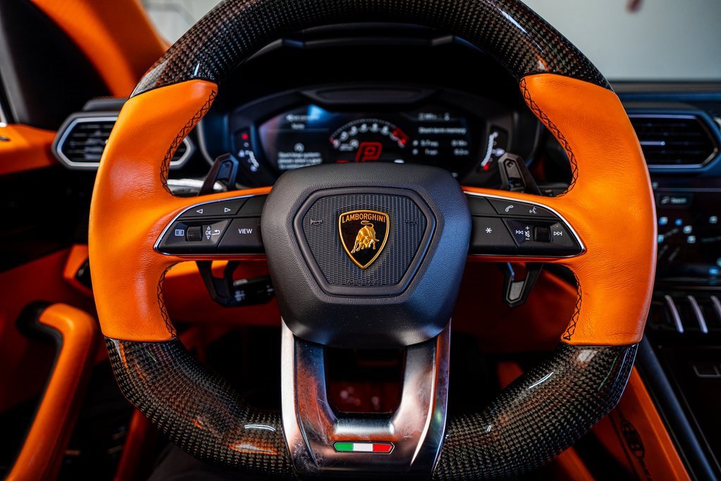 Used 2022 Lamborghini Urus image 56