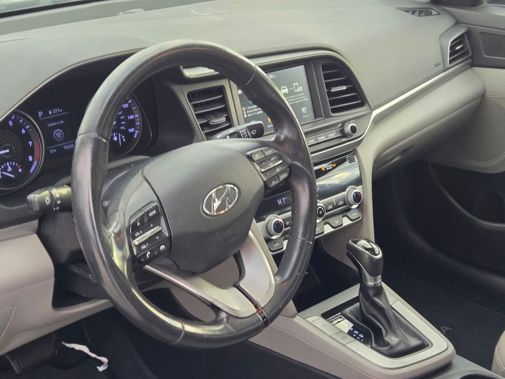 Used 2019 Hyundai Elantra Value Edition image 27