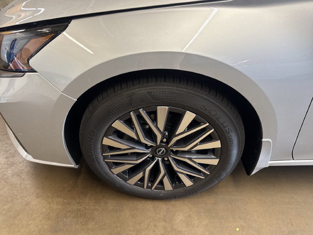 New 2026 Nissan Altima 2.5 SV FWD image 18