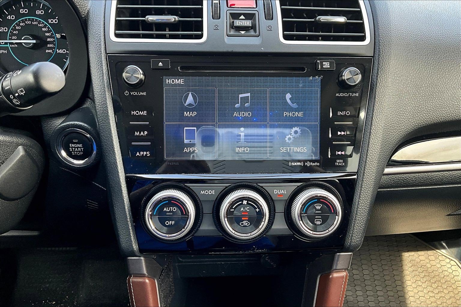 Used 2018 Subaru Forester 2.5i Touring AWD/4WD image 24