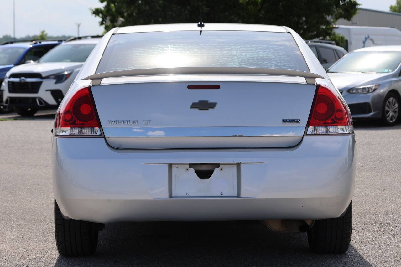 Used 2011 Chevrolet Impala LT w/ Luxury Edition Package FWD image 10