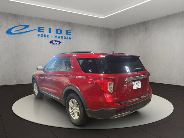 Used 2021 Ford Explorer XLT w/ Equipment Group 202A AWD/4WD image 10