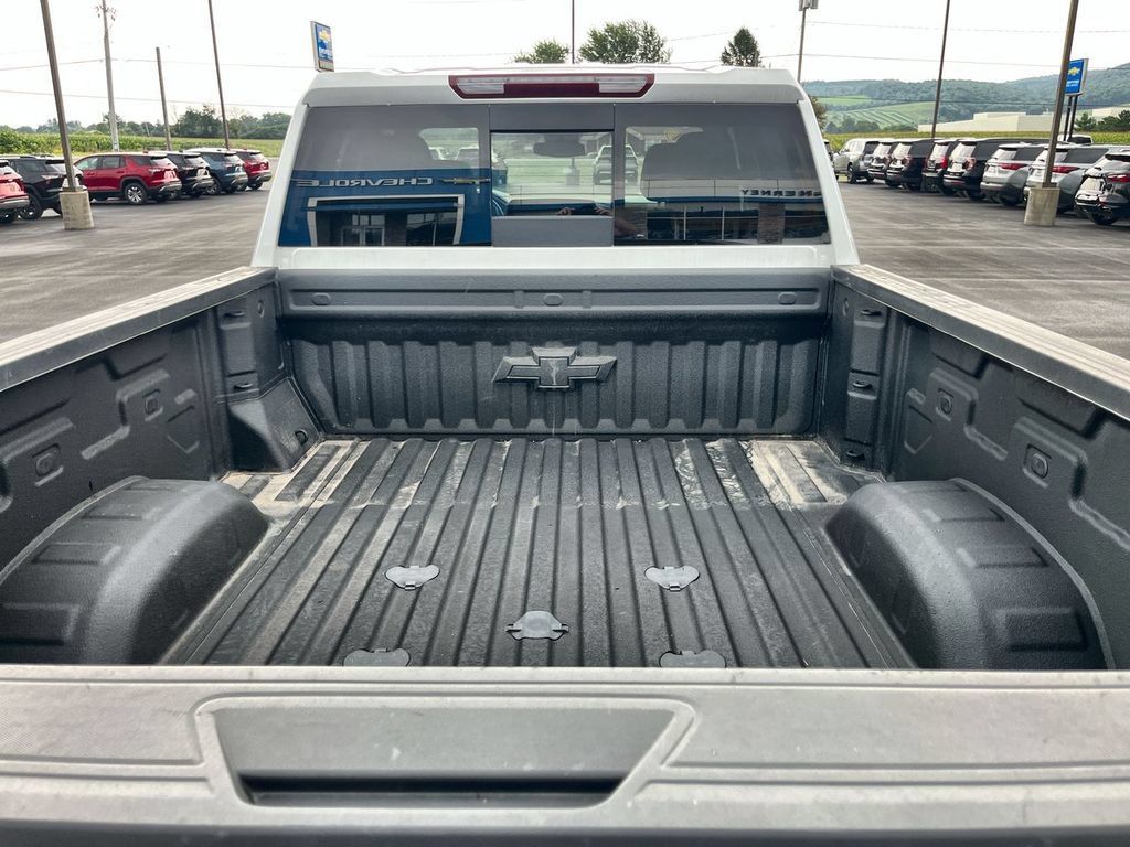 Used 2024 Chevrolet Silverado 2500 LT w/ Convenience Package AWD/4WD image 16