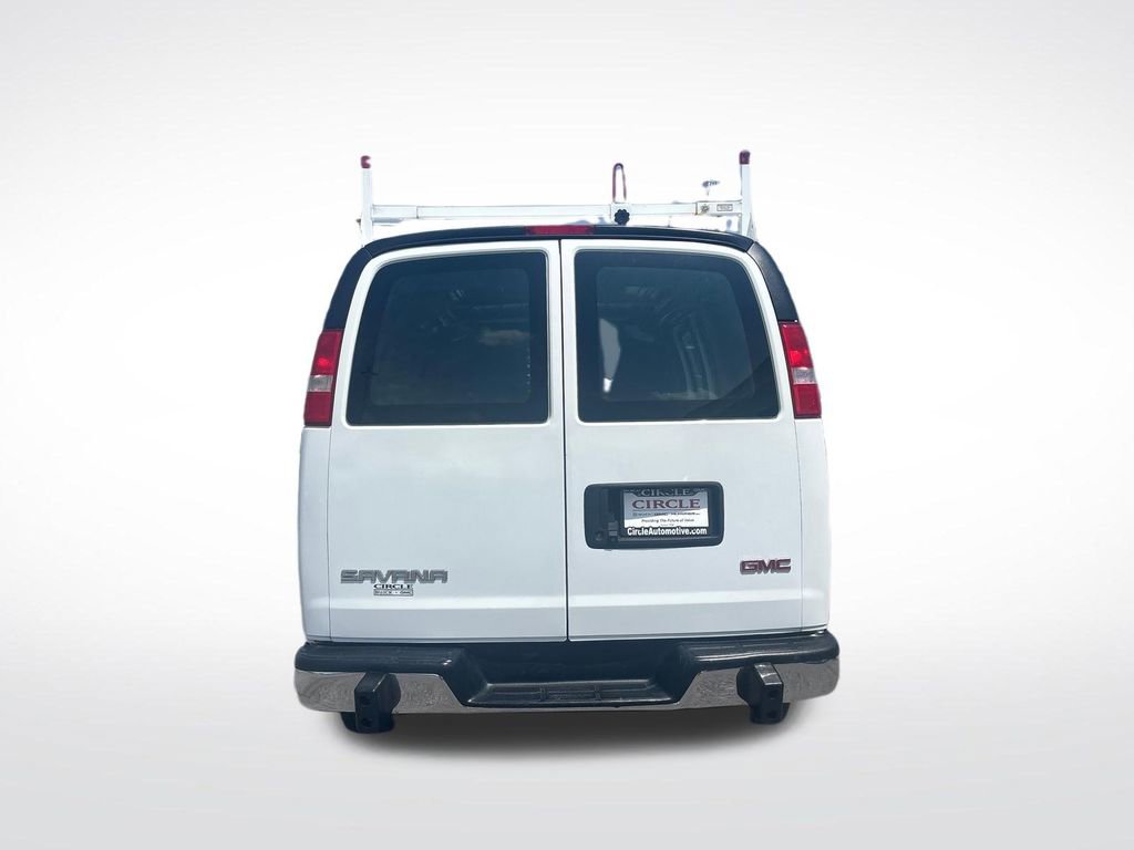 Used 2018 GMC Savana 2500 w/ Driver Convenience Package RWD image 6