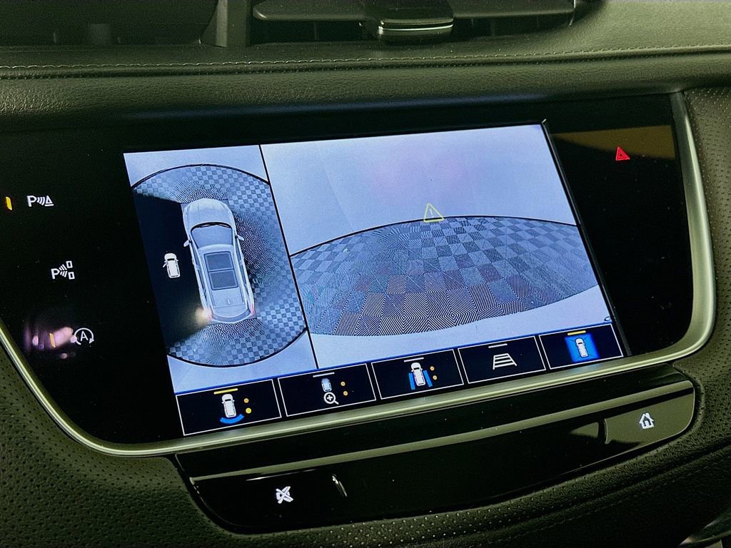 Used 2023 Cadillac XT5 Premium Luxury w/ Technology Package image 18