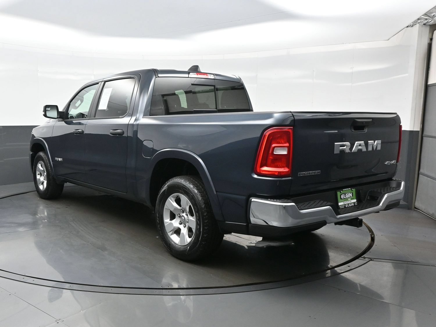 Used 2025 RAM 1500 Big Horn AWD/4WD image 5