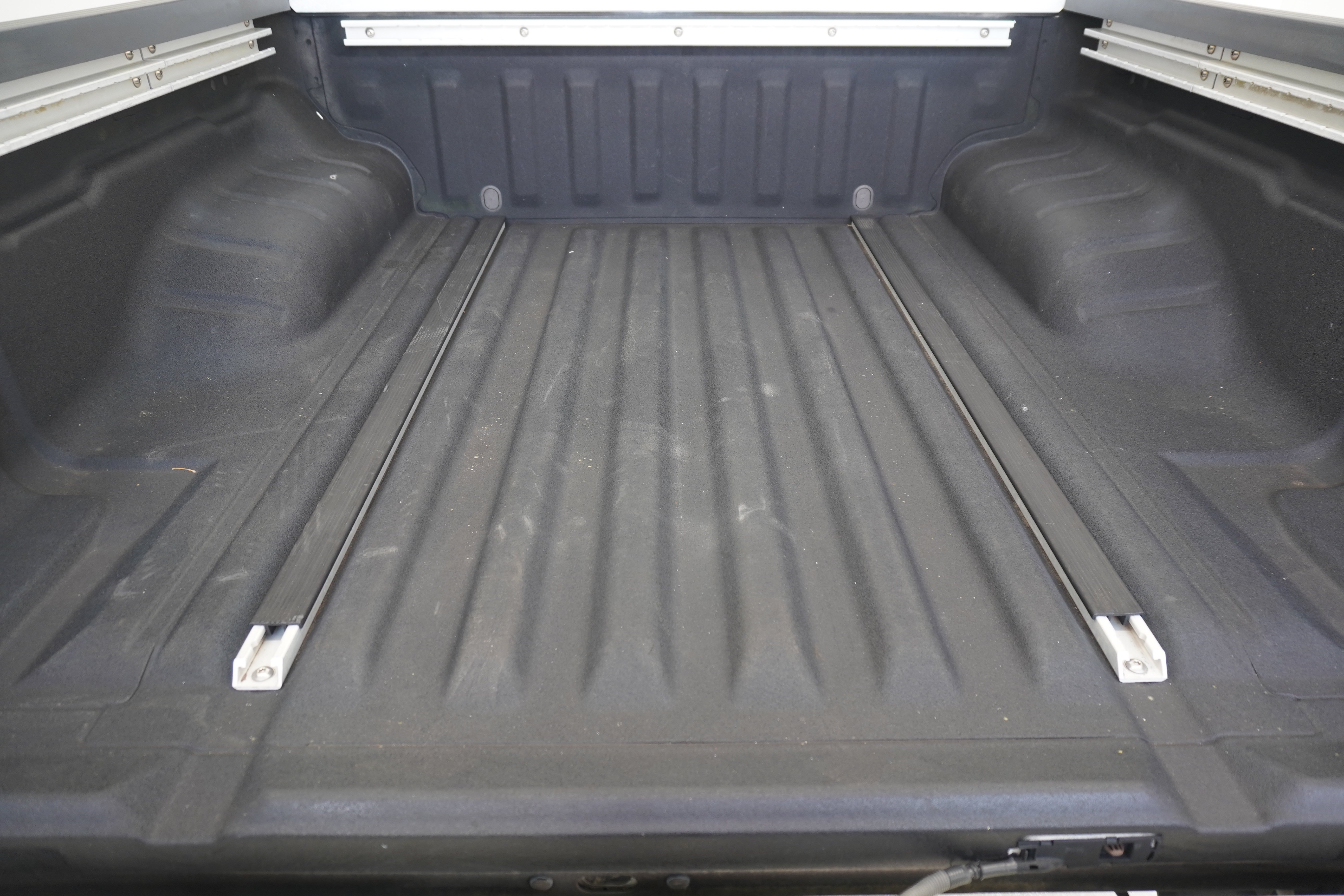 Used 2013 Nissan Frontier SV w/ SV Value Truck Pkg RWD image 21