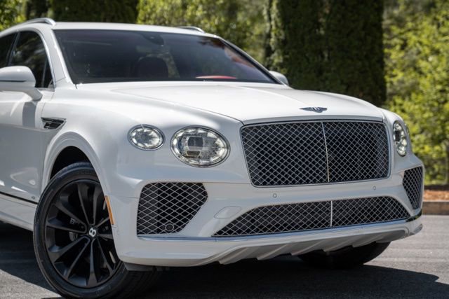 Used 2022 Bentley Bentayga image 6