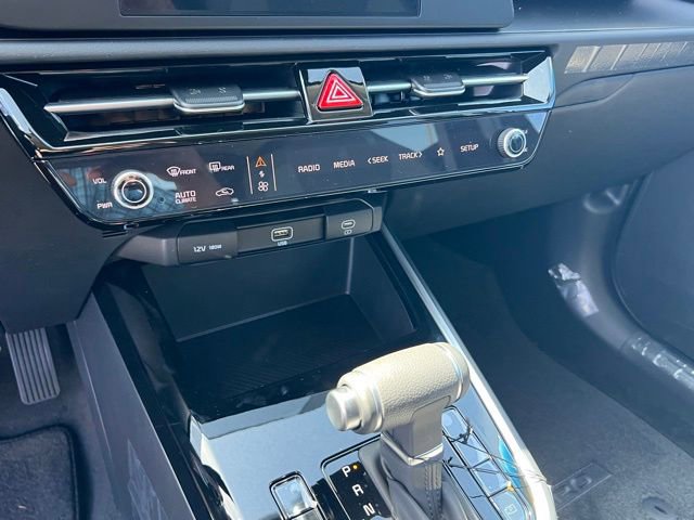 New 2026 Kia Niro LX FWD image 20
