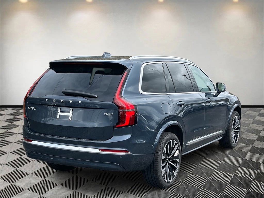 New 2026 Volvo XC90 B6 Ultra image 3