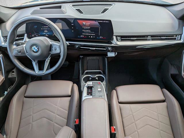 Used 2025 BMW X1 xDrive28i AWD/4WD image 13