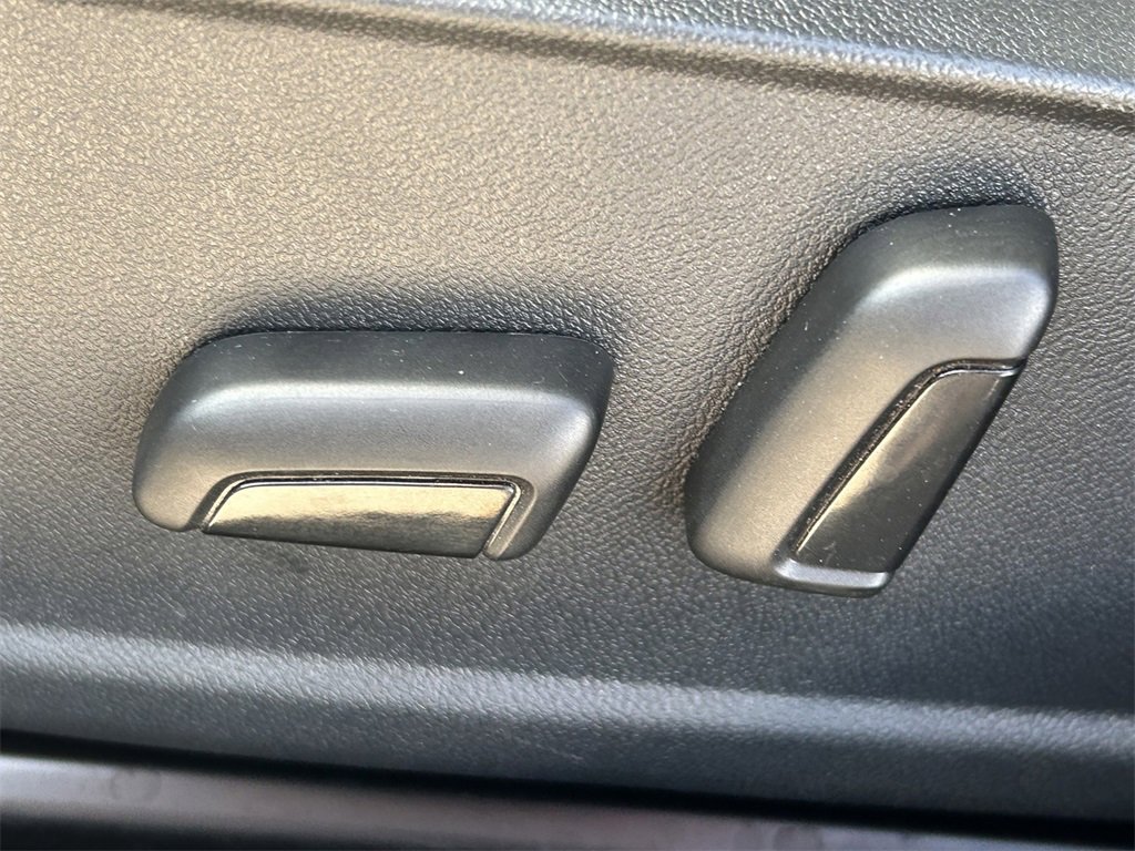 Used 2024 Volkswagen GTI SE image 27